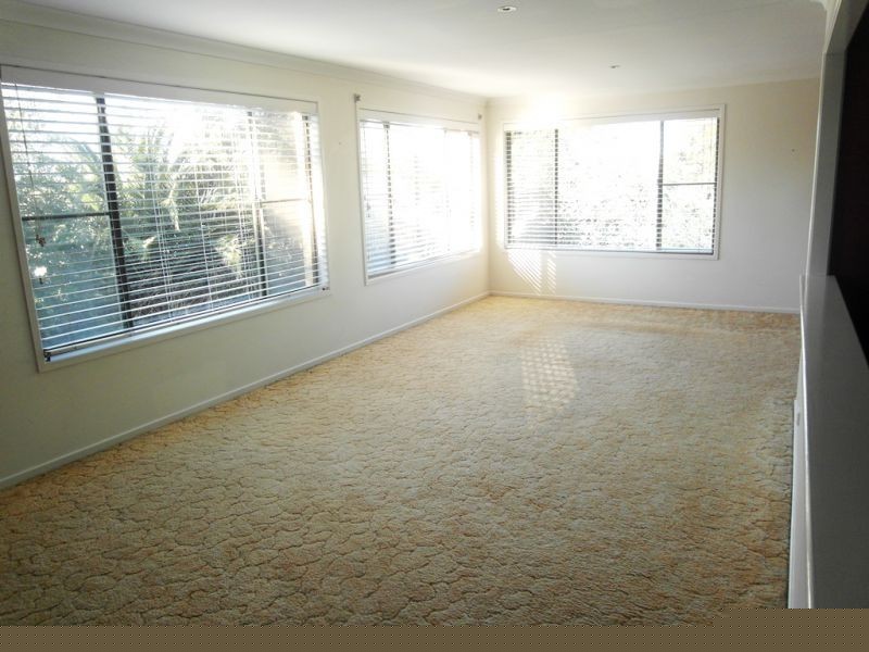 6/183 Campbell Street, Newtown QLD 4350