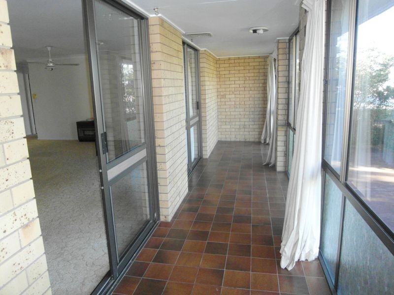 6/183 Campbell Street, Newtown QLD 4350