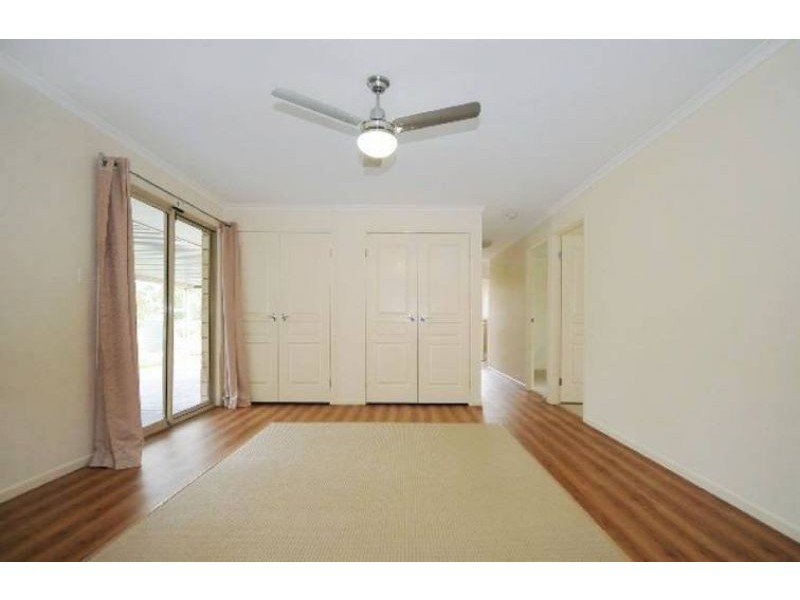 5 Mary Drive, Murphys Creek QLD 4352
