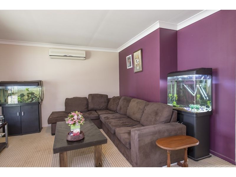 5 Champagne Crescent, Wilsonton QLD 4350