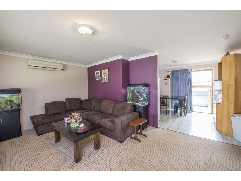 5 Champagne Crescent, Wilsonton QLD 4350