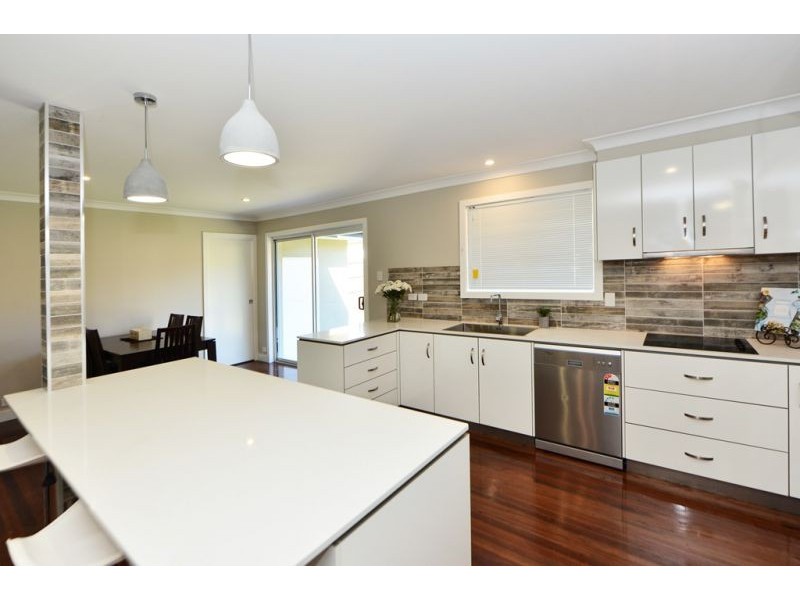 48 Hunter Street, Centenary Heights QLD 4350