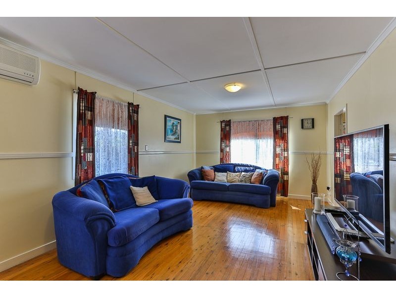 322 Bridge Street, Newtown QLD 4350