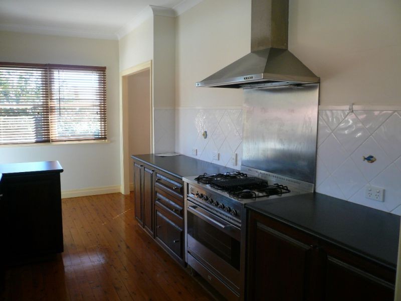 1/27 Norman Street, South Toowoomba QLD 4350