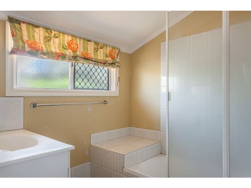 141 Stephen Street, Harristown QLD 4350