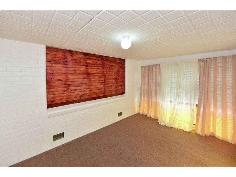 4 Jonathan Street, Rockville QLD 4350