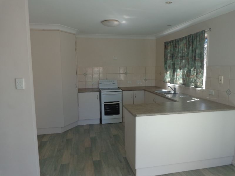 271 New England Highway, Harlaxton QLD 4350