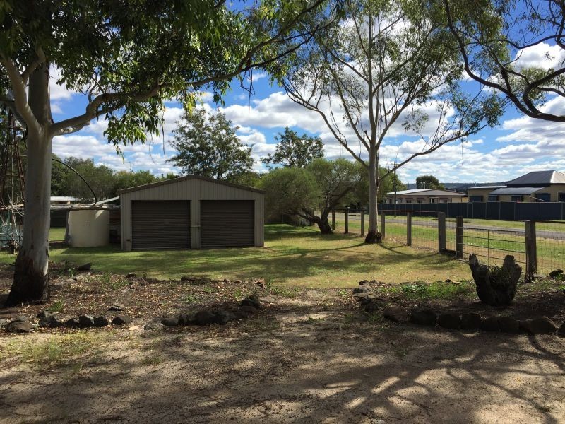 32 Tooth Street, Nobby QLD 4360