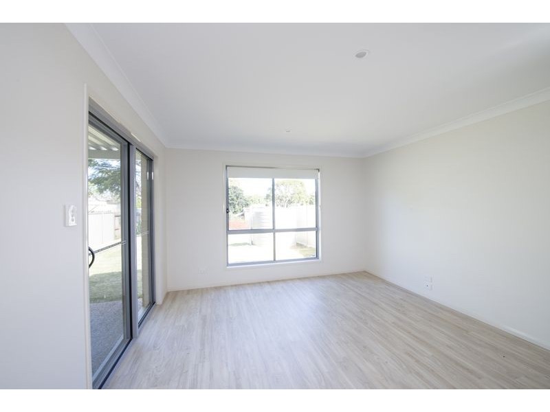 38 Isaac Street, North Toowoomba QLD 4350