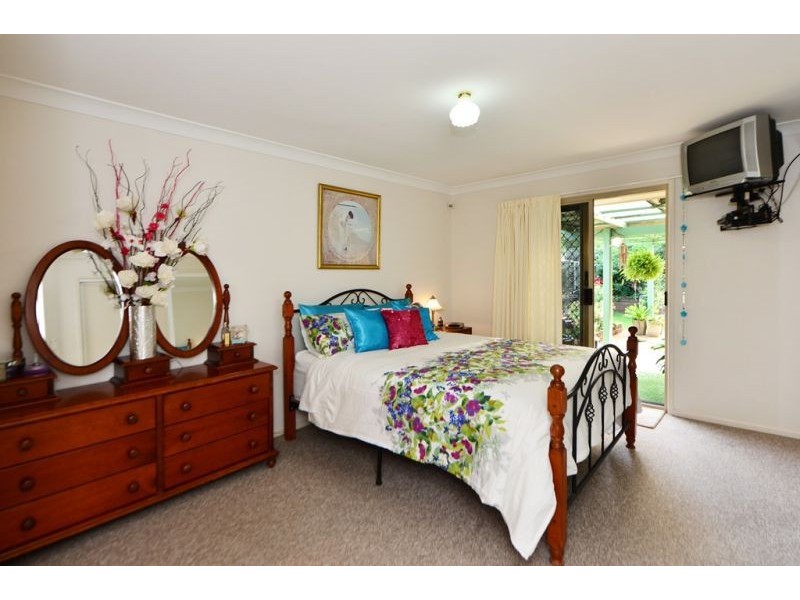 25 Gainsborough Drive, Glenvale QLD 4350