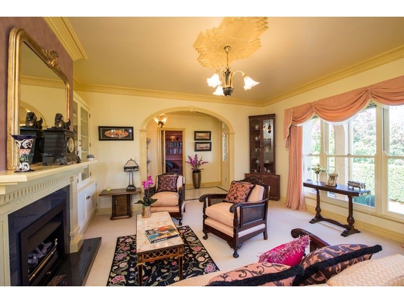 14 Fernside Street, East Toowoomba QLD 4350