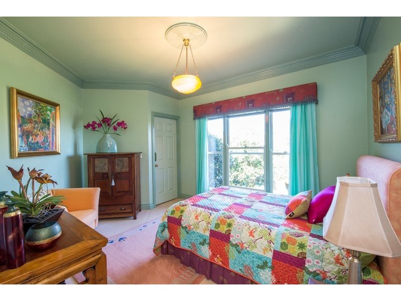 14 Fernside Street, East Toowoomba QLD 4350