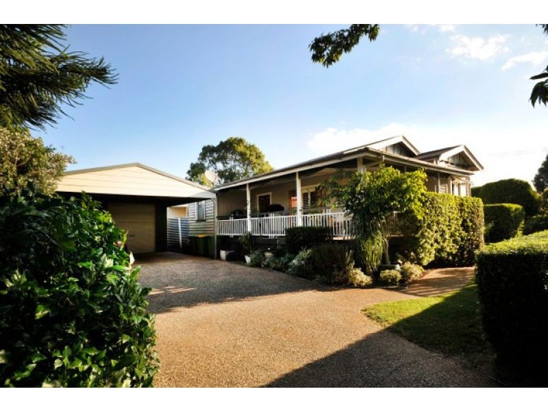 16 Phillip Street, East Toowoomba QLD 4350