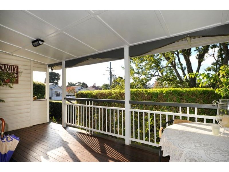 16 Phillip Street, East Toowoomba QLD 4350