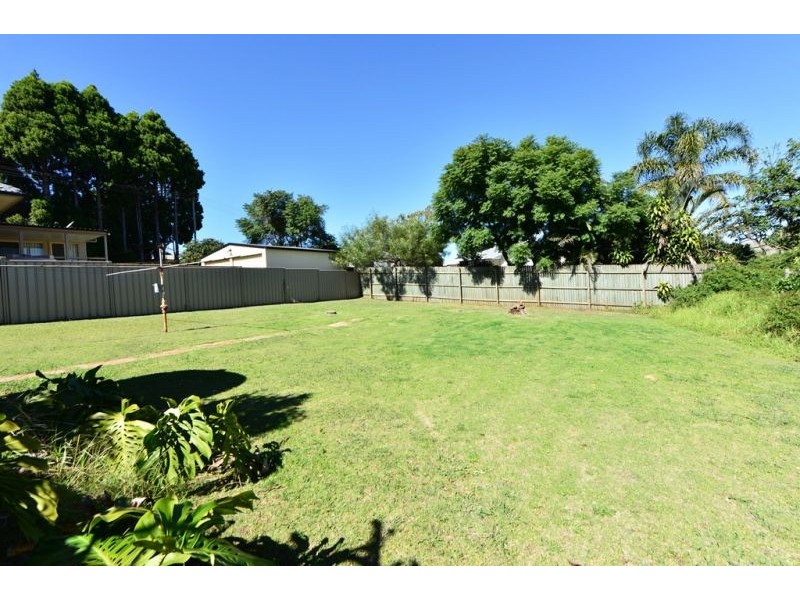 2 Maker Street, Rangeville QLD 4350