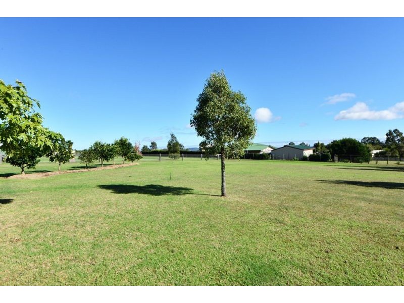 5 Cole Drive, Highfields QLD 4352