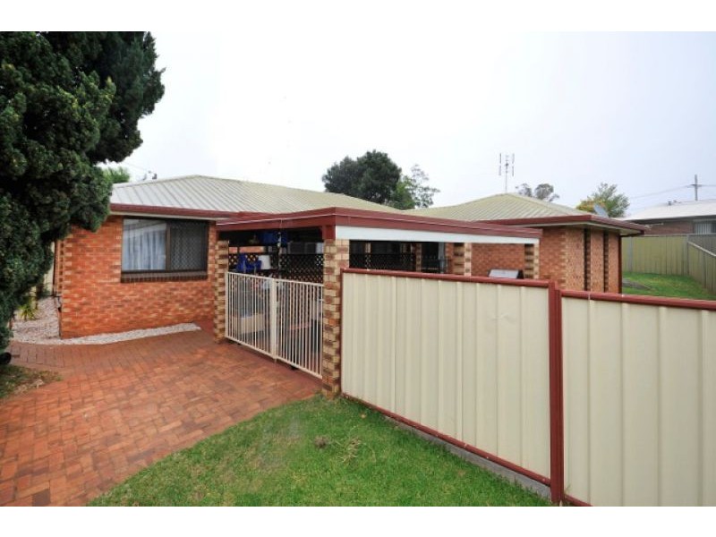 3 Herzer Court, Kearneys Spring QLD 4350