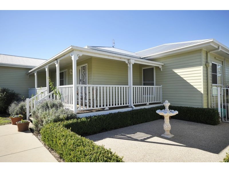 22 Pendoma Drive, Hodgson Vale QLD 4352