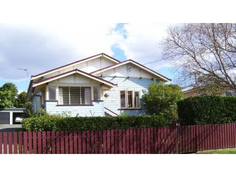 20 Roseberry Street, North Toowoomba QLD 4350