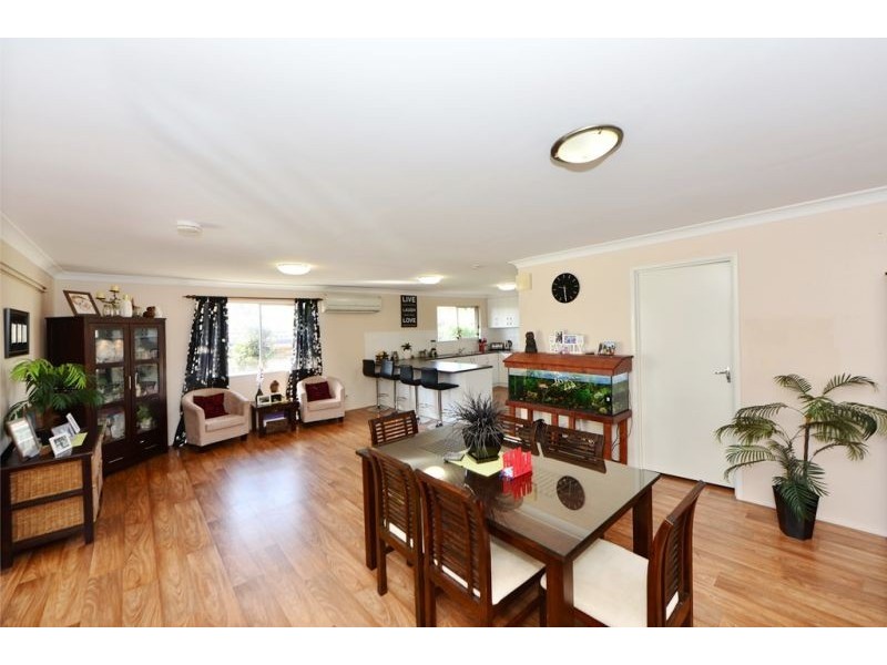 256 Taylor Street, Newtown QLD 4350