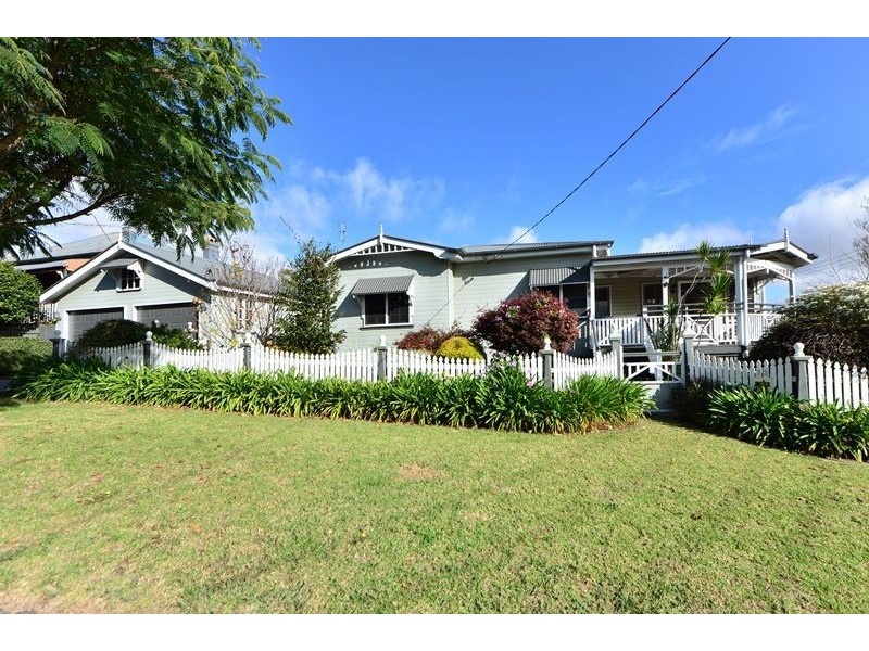 73 Phillip Street, South Toowoomba QLD 4350