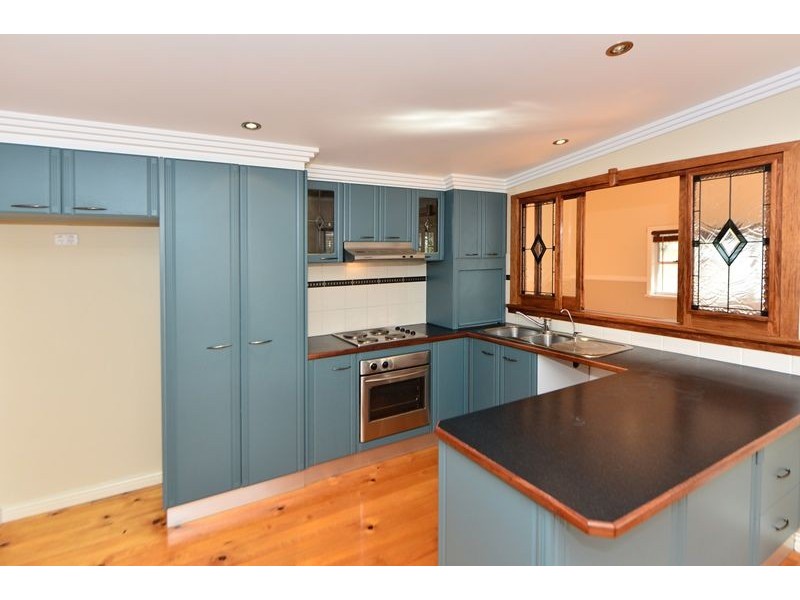 73 Phillip Street, South Toowoomba QLD 4350