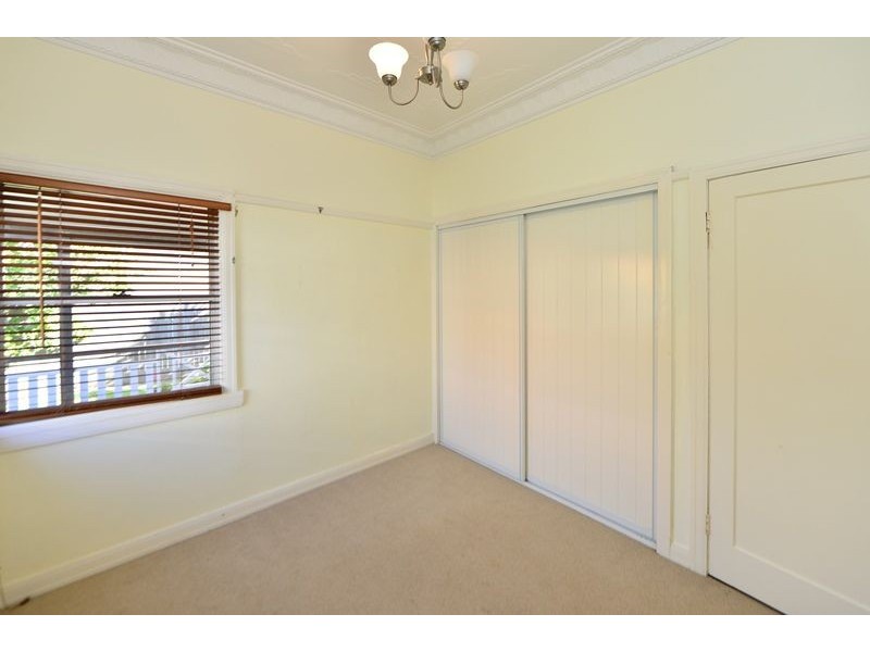 73 Phillip Street, South Toowoomba QLD 4350