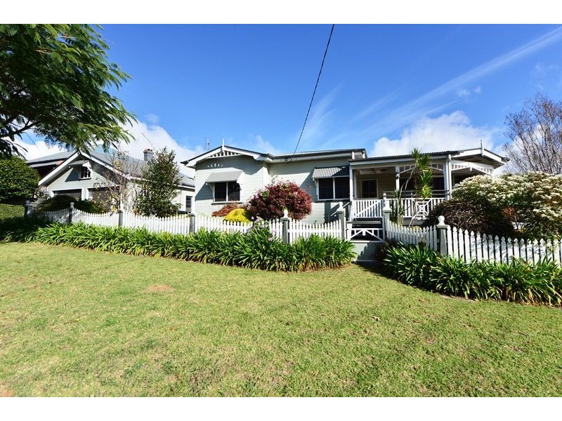 73 Phillip Street, South Toowoomba QLD 4350