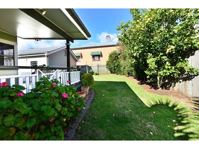 73 Phillip Street, South Toowoomba QLD 4350