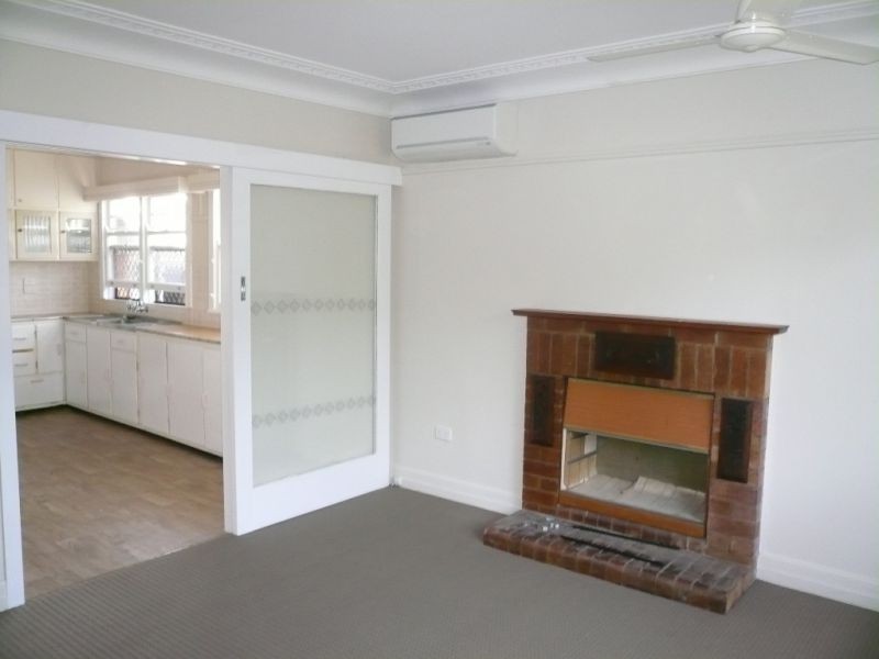 291 West Street, Harristown QLD 4350