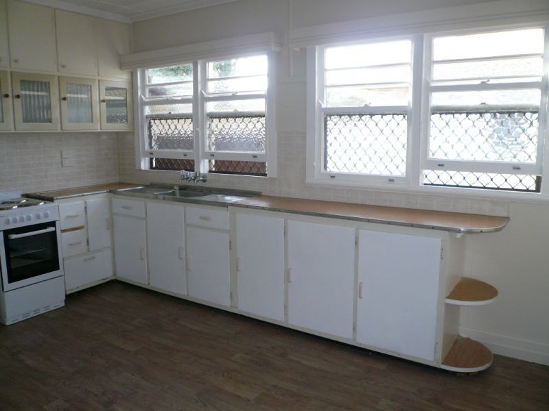 291 West Street, Harristown QLD 4350