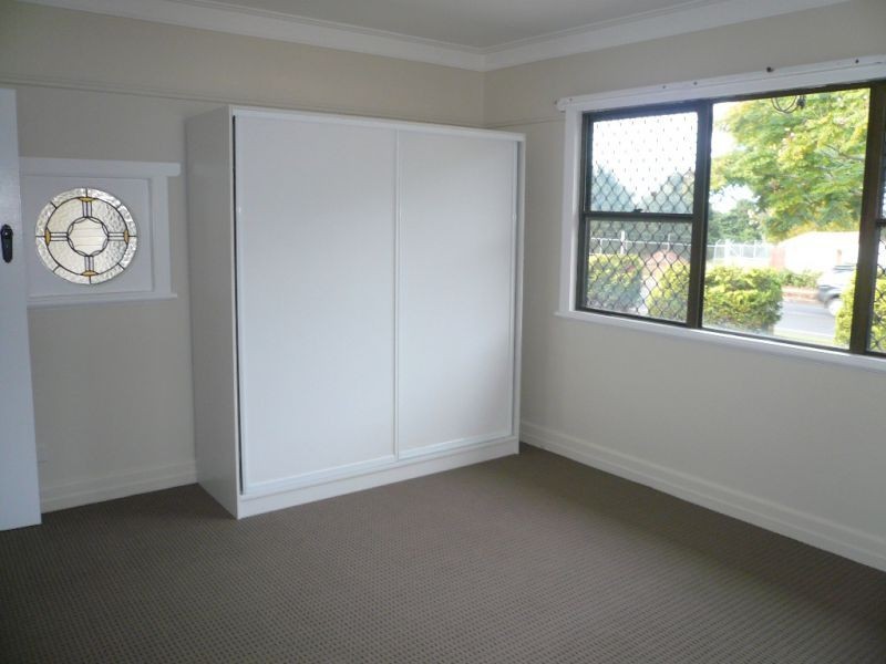 291 West Street, Harristown QLD 4350