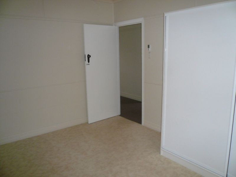 291 West Street, Harristown QLD 4350