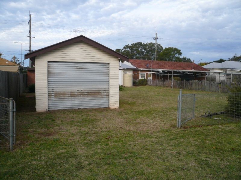 291 West Street, Harristown QLD 4350