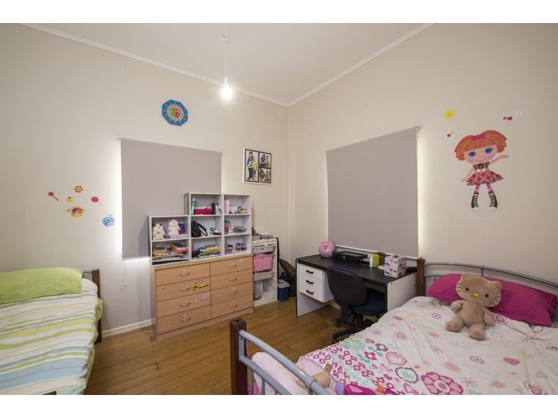5 Mansford Street, North Toowoomba QLD 4350