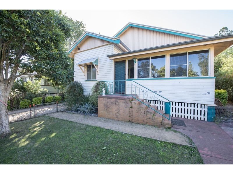5 Mansford Street, North Toowoomba QLD 4350