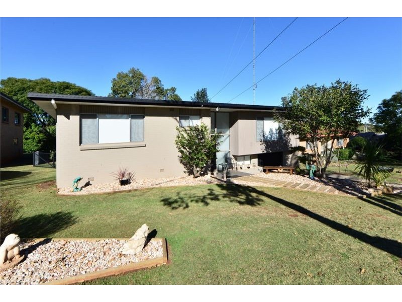 6 Maker Street, Rangeville QLD 4350