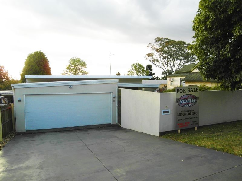 13 Prospect Street, North Toowoomba QLD 4350