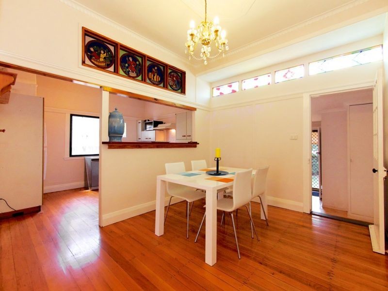 20 Boulton Terrace, Toowoomba QLD 4350