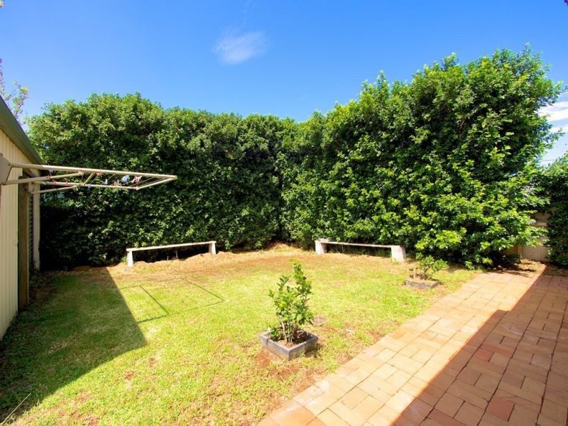 20 Boulton Terrace, Toowoomba QLD 4350