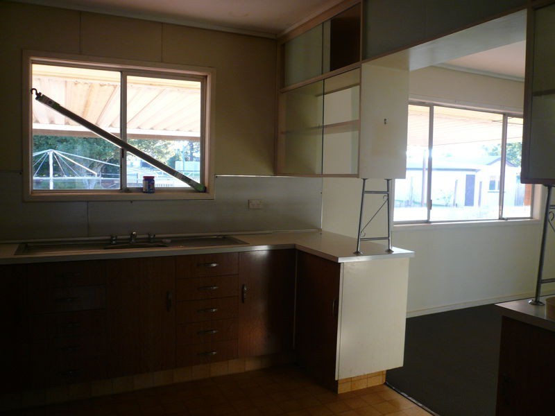 291a West Street, Harristown QLD 4350