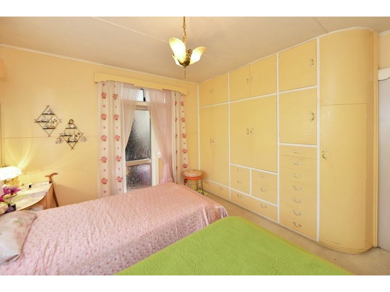 33 Tolmie Street, South Toowoomba QLD 4350