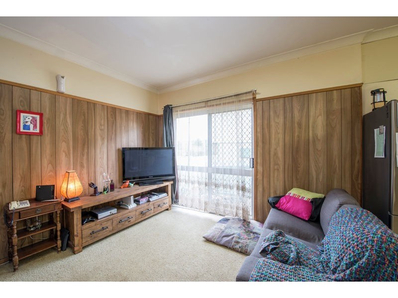 8 Roseberry Street, North Toowoomba QLD 4350