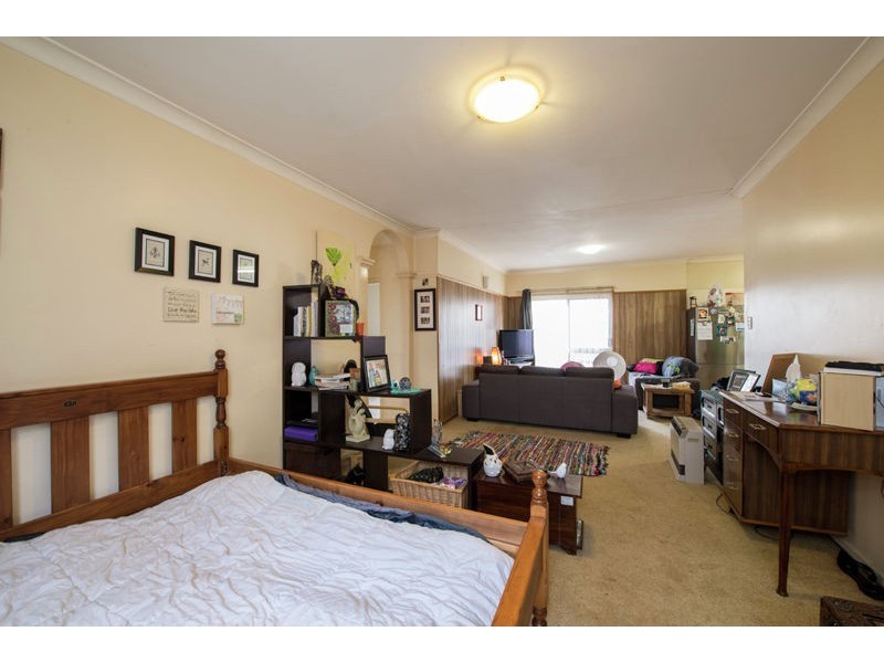 8 Roseberry Street, North Toowoomba QLD 4350