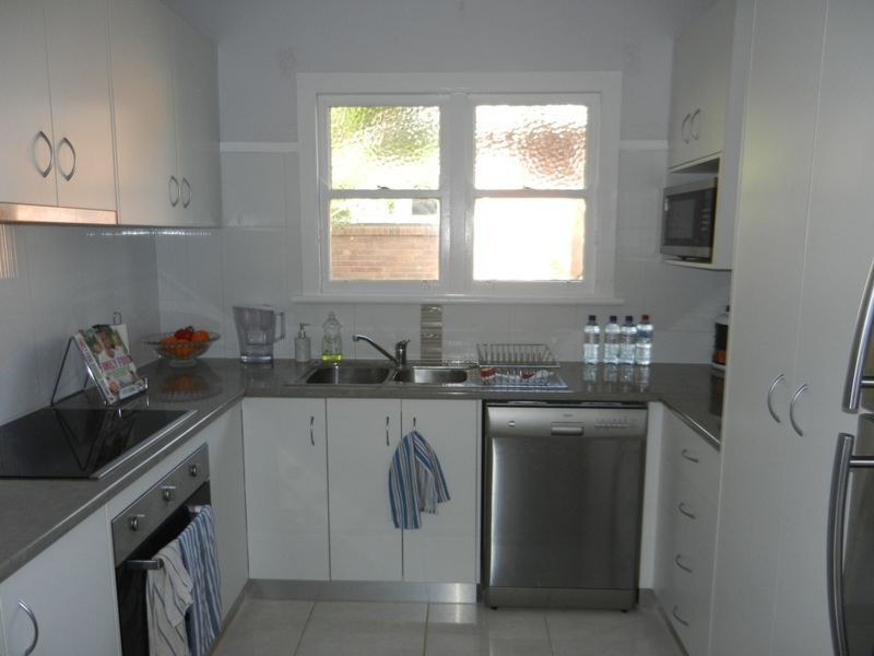 7 Drayton Road, Harristown QLD 4350