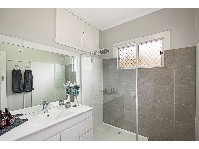 78 Drayton Road, Harristown QLD 4350