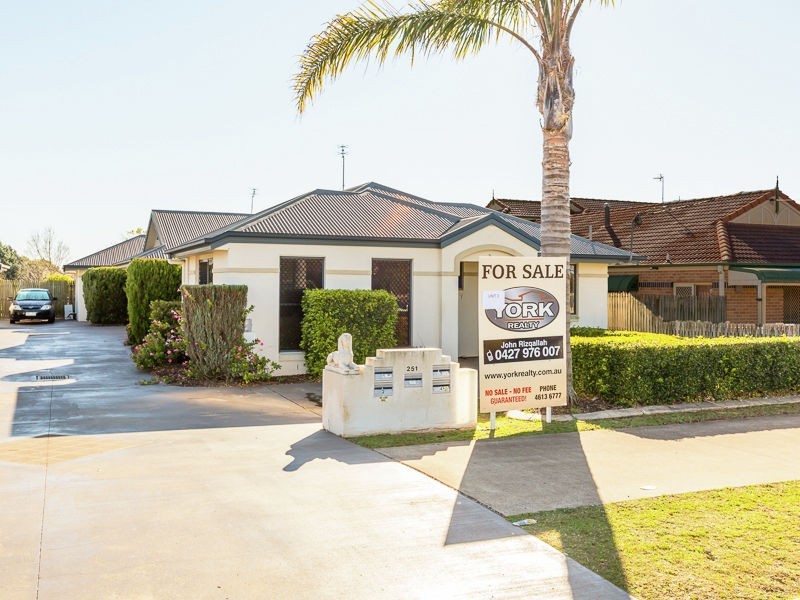 2/251 Nelson Street, Kearneys Spring QLD 4350