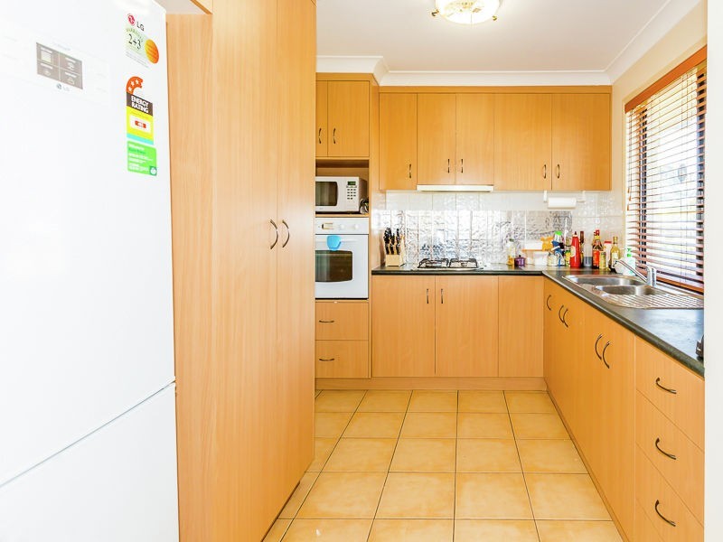 2/251 Nelson Street, Kearneys Spring QLD 4350