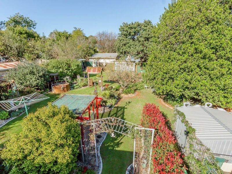 8 Perry Street, Harlaxton QLD 4350