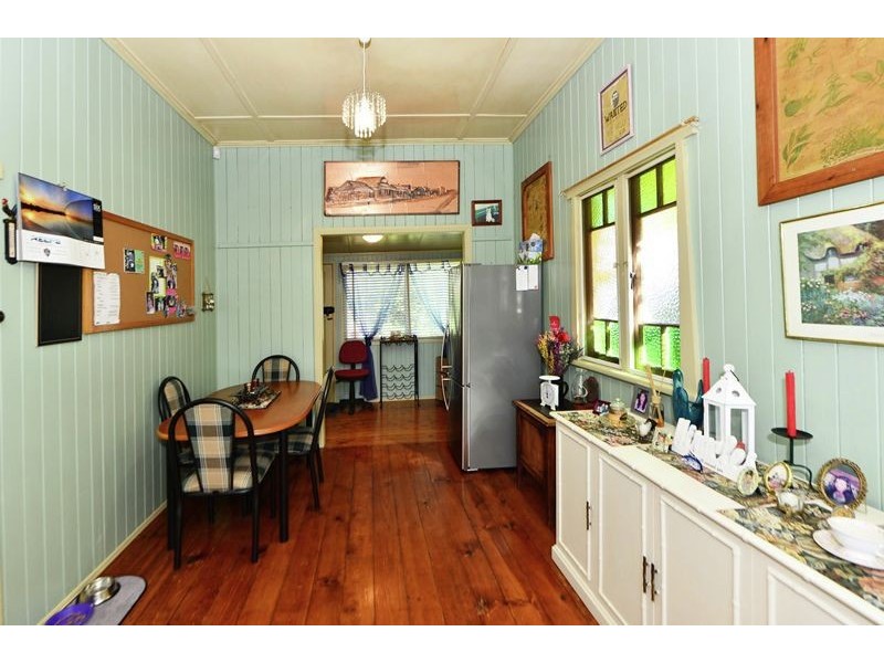 44 Main Street, Meringandan QLD 4352